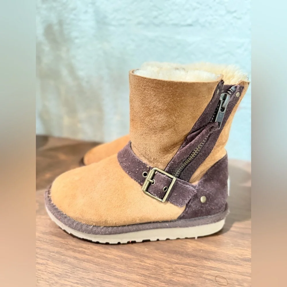 UGG AUSTRALIA  Brown Chestnut Short Winter Boots  kids boots USA11